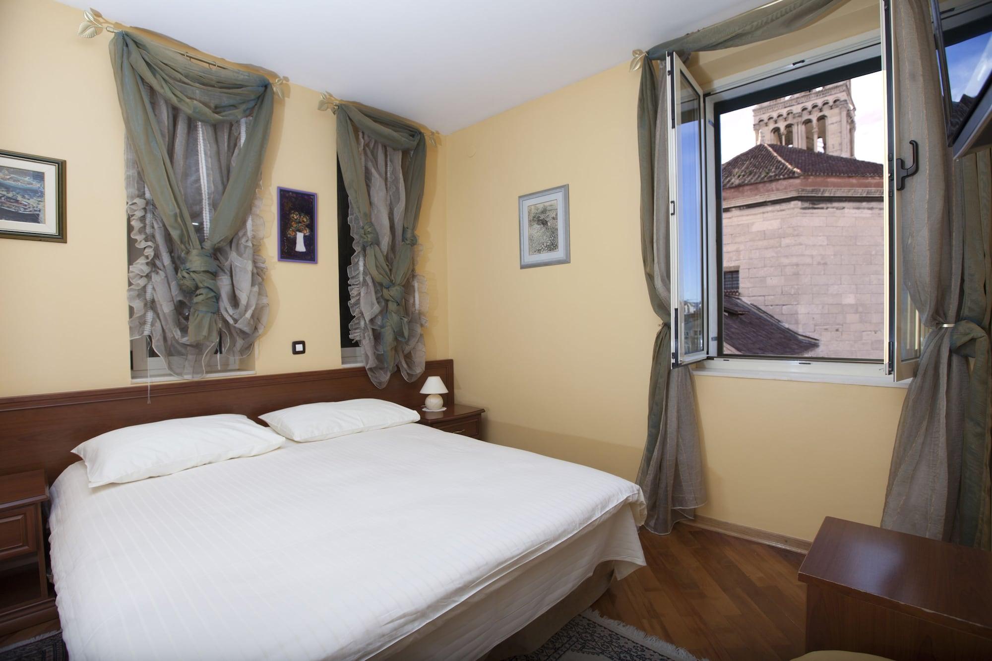 Plr Luxury Rooms Split Eksteriør billede