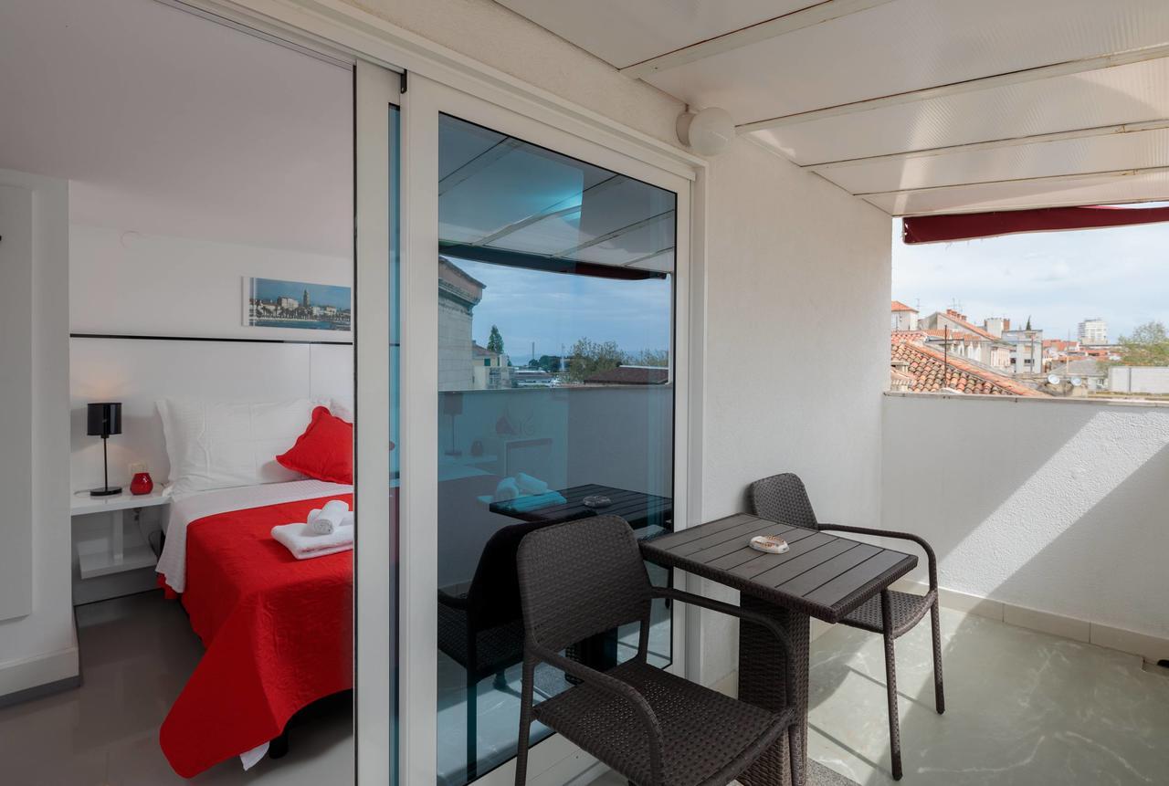 Plr Luxury Rooms Split Eksteriør billede